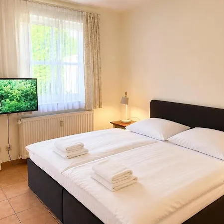 Jobostays - Mira Gemuetliches Erdgeschoss Studioapartment Mit Terrasse & Kostenlosem Parkplatz, Ladestation Fuer E-bikes Auf Der Terrasse *